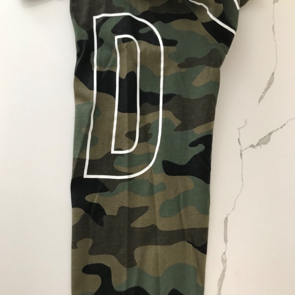 Dark Black B2K Camouflage Long Sleeve Men’s Medium Shirt Montreal - Picture 6 of 6